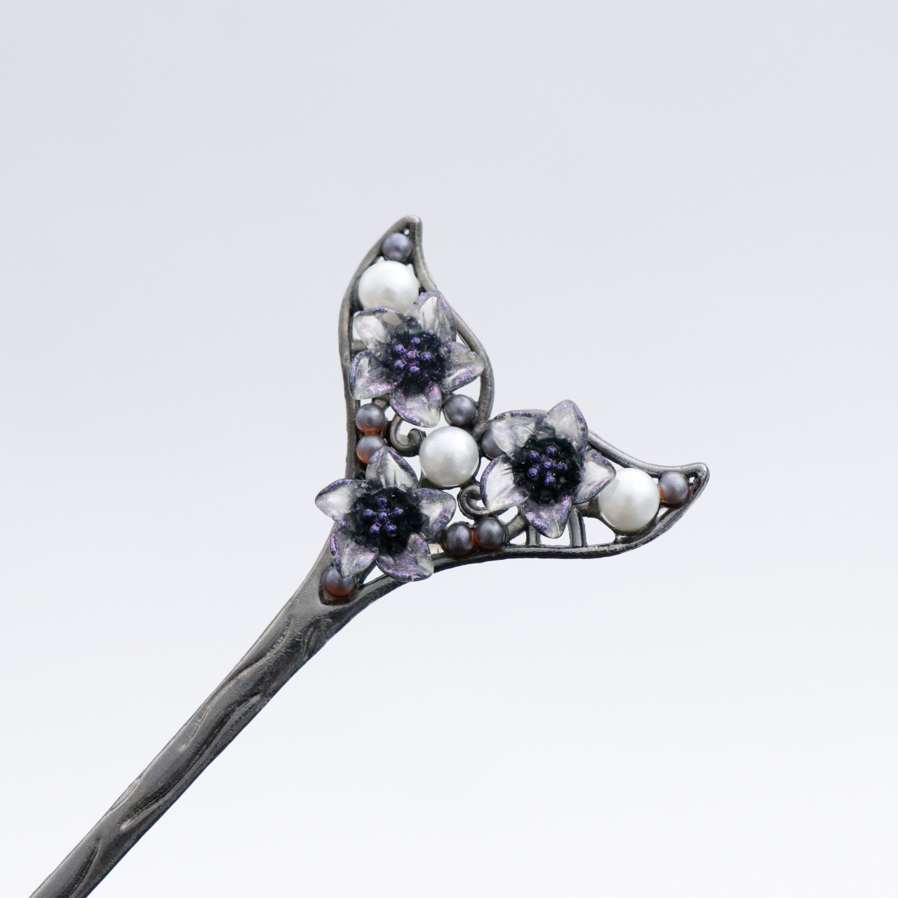 کانزاشی دم‌نهنگ بلک لوتوس کد 75360